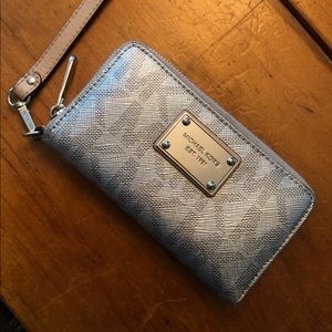 Michael Kors Silver Wallet Logo Clutch